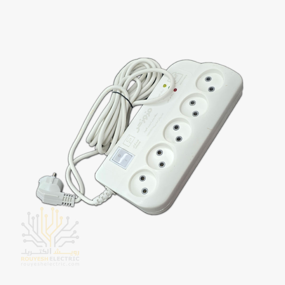 محافظ برق کامپیوتر سیار پنج خانه برند فروزش مدل FR250 بدون ارت کلید دار بدنه سفید آنالوگ 4/8 متری