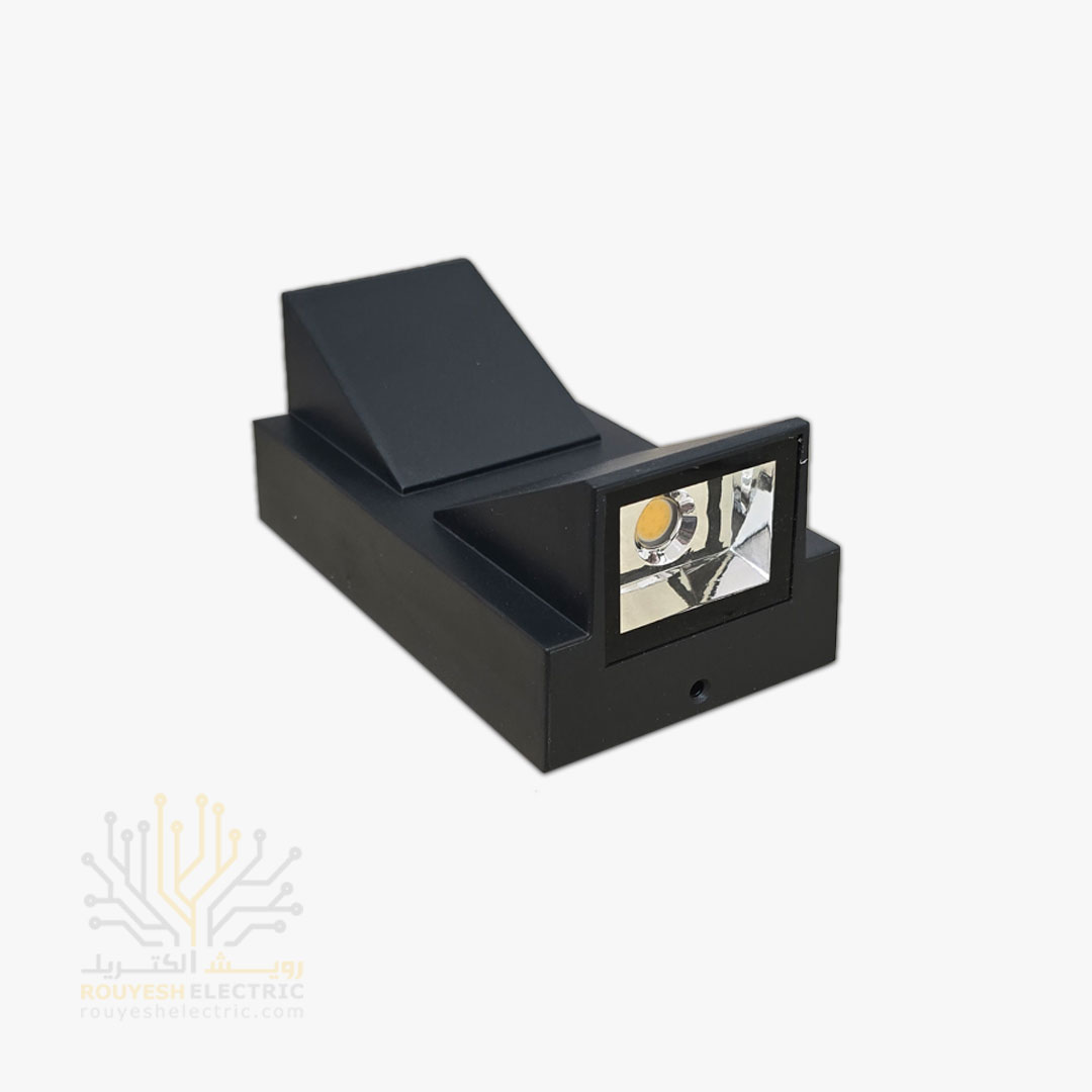 چراغ دیواری دکوراتیو 6 وات برند ایران مهر مدل کلبه ای دو طرفه کد ایران 50 بدنه مشکی نور نچرال